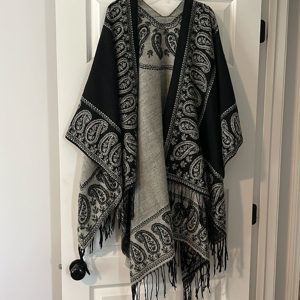 Reversible shacket